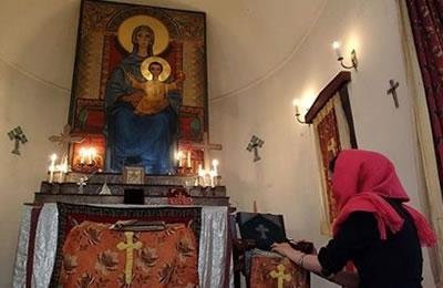 إيران: المسيحيون تحت ضغط مزدوج