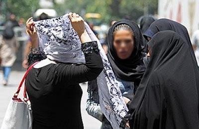 إيران: “سوء التحجب”  يعد  قضية  سياسية و امنية