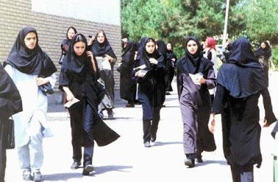أيران: الجامعة محطة تالية لتمرير خطة القمع ضد النساء