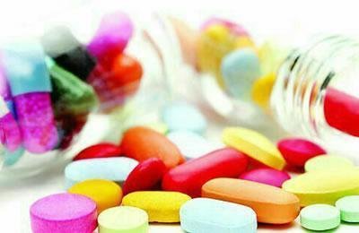 إيران: شابة 17 عاما أقدمت على الانتحار