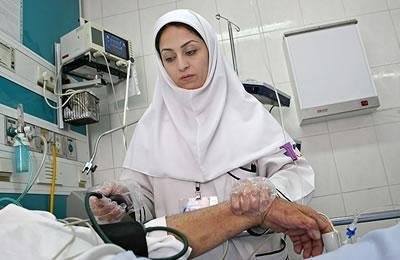 ایران: مطالبة الممرضات بتطبيق العدالة ورفع التمييز