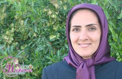 اعظم فارسي: سنتذوق يوما طعم الحرية