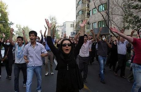 إيران: النساء القوة الرئيسية للتغيير في ايران