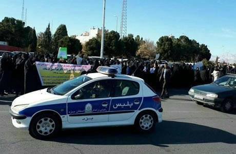إيران: احتجاج معلمات لمدينة يزد على عدم إيداع رواتبهن لشهرديسمبر