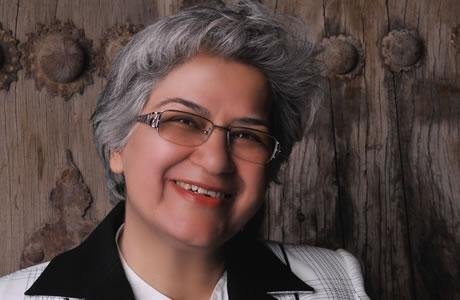 إيران: إصدار حكم على سجينة بالسجن لمدة سبع سنوات ونصف