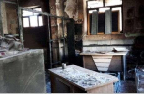 ثلاث تلميذات