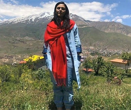 يوم الاثنين 11 نوفمبر 2019 تم نقل السيدة «إيرايي» إلى منزلها حيث قام رجال الأمن بتفتيش المنزل، وصادروا مقتنياتها الشخصية. ثم تم نقلها إلى سجن قرجك في سيارة ذات قفص