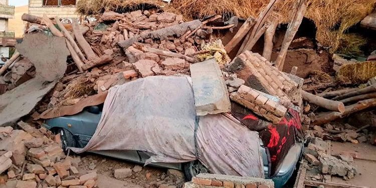 ضرب زلزال قوته 5.9 درجة على مقياس ريختر شمال غرب إيران صباح يوم الجمعة