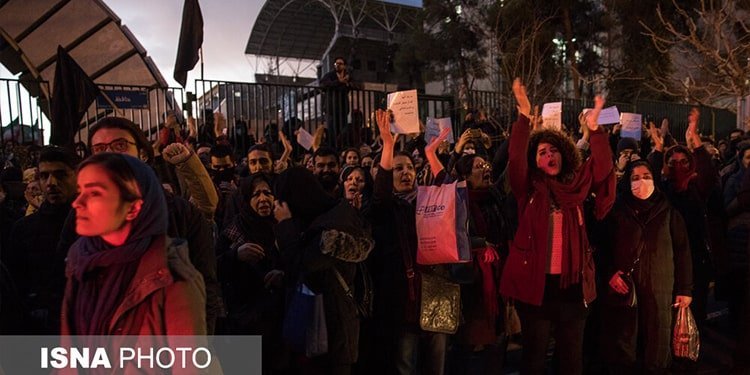 في نظام الملالي أثناء انتفاضة نوفمبر 2019  أكثر من 1500 شهيد