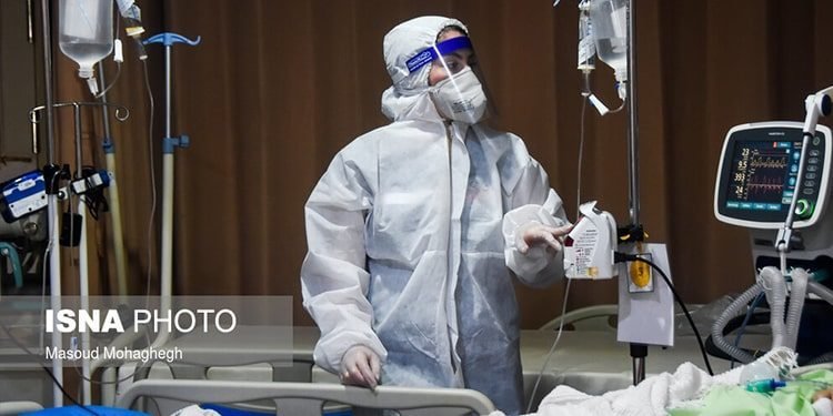 إحصاءات صادمة: 10 ألاف من العاملين في المجال الطبي في إيران مصابون بفيروس كورونا