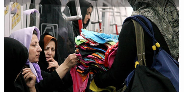 ماذا تقول البائعات المتجولات؟