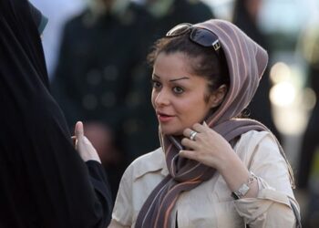 تعتبر حملات فرض الحجاب الإجباري في معركة الملالي ضد المرأة الإيرانية أمرًا مصيريًا