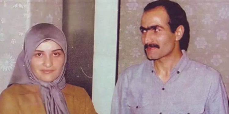 ابنة الأم فرزانة سا، مهشيد برفقة زوجها محمد مقدم