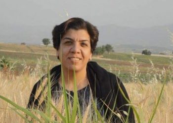 استدعاء بروين محمدي، نائبة رئيس الاتحاد الحر للعمال الإيرانيين، لقضاء مدة سجنها