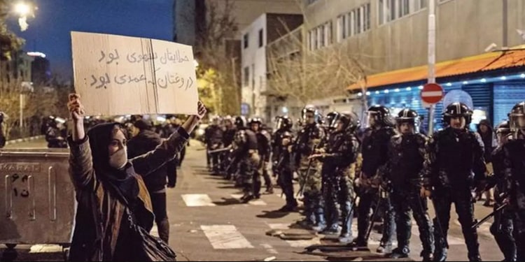 الطالبات الشجاعات - بشرى إيران مزدهرة وحرة وخالية من التمييز 