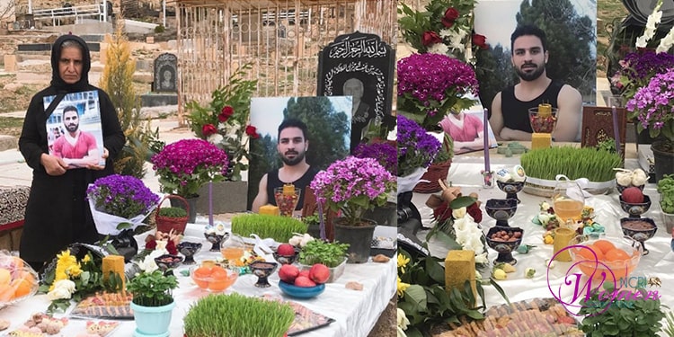 والدة نويد أفكاري بجوار ضريح ابنها عند حلول العام الجديد