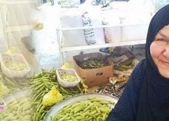 زيادة عدد البائعات المتجولات - ولمن نشكو تضور أطفالنا من الجوع؟