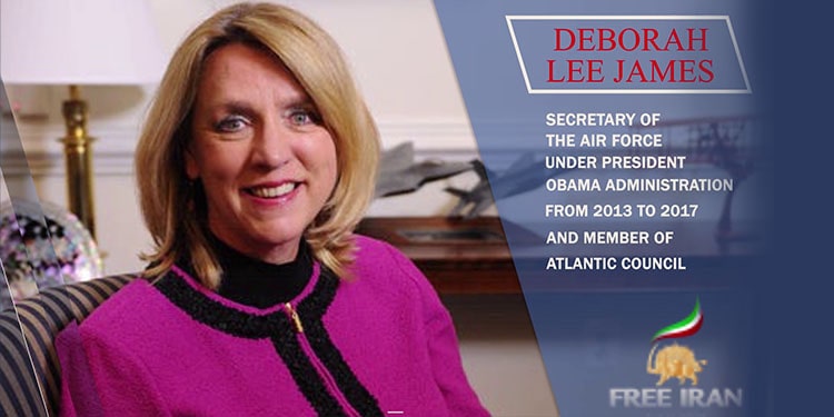 ديبورا لي جيمس