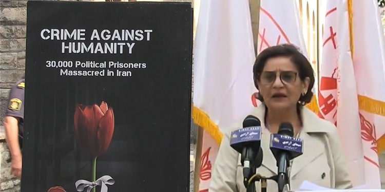 سهيلا دشتي، إحدى متقاضيات مرتكبي المجزرة في عام 1988 