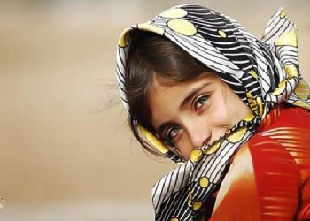 الفتيات الإيرانيات هن أصغر ضحيات للتمييز القاسي لنظام الملالي