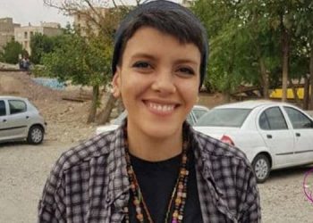 السجينة السياسية، ياسمن آرياني، تتعرض للضرب والسب في السجن