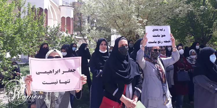 وأكد المجلس التنسيقي لمنظمات التربويين الإيرانية مؤخرا في بيان له أن حركة المعلمين 