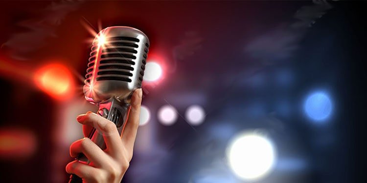 إعتقال مواطنين بسبب الرقص