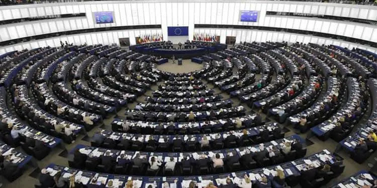 وورد في قرار البرلمان الأوروبي هذا: