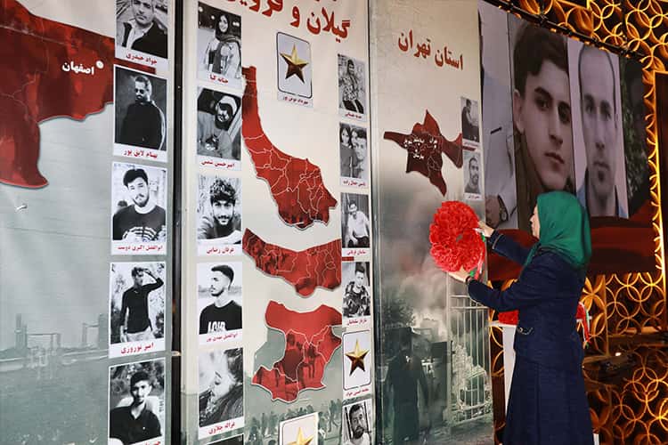 المرأة هی قوة التغيير ورائدة كتائب الانتفاضة والثورة