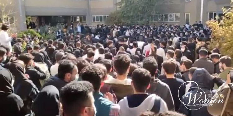 20 نوفمبر يوم الطفل العالمي يصادف مع ذكرى يوم الأربعين لمقتل إسراء بناهي 15عاما في انتفاضة إيران