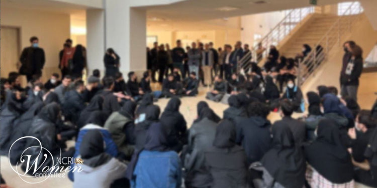 20 نوفمبر يوم الطفل العالمي يصادف مع ذكرى يوم الأربعين لمقتل إسراء بناهي 15عاما في انتفاضة إيران