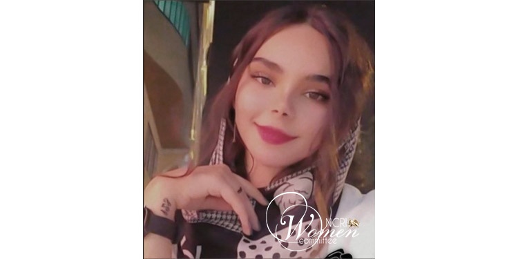 حُكِم على مهسا بيروي بالسجن عشر سنوات وعلى مينا عليخاني بـ 74 جلدة