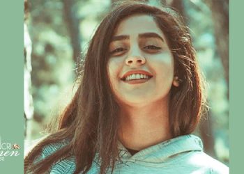 الحكم على المتظاهرة المعتقلة 23 عامًا، شقايق خادمي؛ بالسجن 16 عامًا