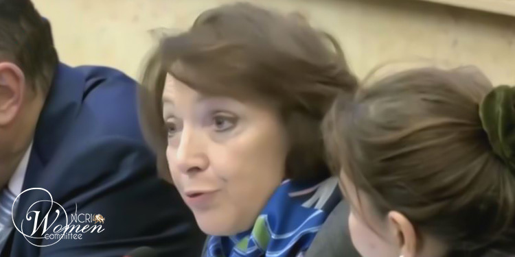 دومينيك آتياس: النساء سيجلبن الحرية ويهدينها لإيران