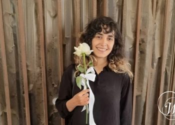 اقتياد الناشطة العمالية أنيشا أسداللهي إلى سجن إيفين لقضاء فترة سجنها الجائرة