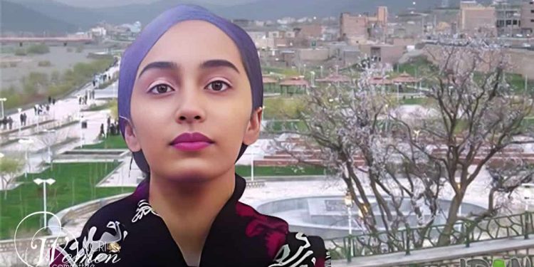 اعتقال سحر صالحيان وحرمان طلاب آخرين من التعليم