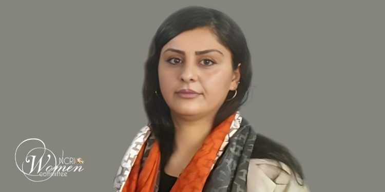 حكمت الشعبة الأولى لمحكمة الثورة في سنندج على ”بيان فرج اللهي“ بالسجن التنفيذي لمدة سنة.