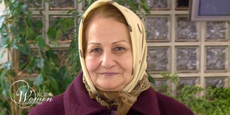 زينب قهاري (الأم مريخي)