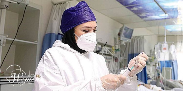 نقص الممرضات وظروف العمل الصعبة والعمل الإضافي القسري