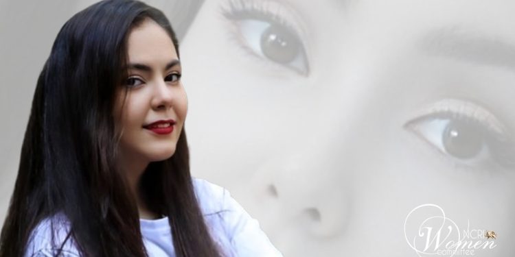 كيانا آتش ‌زر: فتاة شجاعة تدفع ثمن الحرية