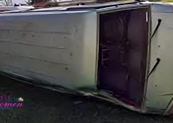 حريق حافلة مدرسية في أرومية يودي بحياة طالبة صغيرة