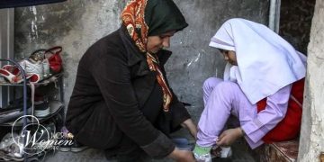 اليوم العالمي للقضاء على الفقر: المُعِيلات للأُسر أعمدةٌ صامتة لعائلاتٍ فقيرة