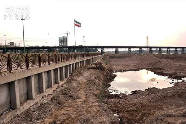 الأبعاد الجندرية لأزمة المياه في إيران: آثارها على الصحة والمعيشة المرأة وأمنها 
كيف تتحمل النساء في إيران العبء الأكبر للأزمة