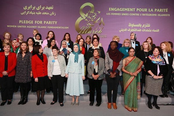 جلسه در آستانه روز جهانی زن پاریس 2016