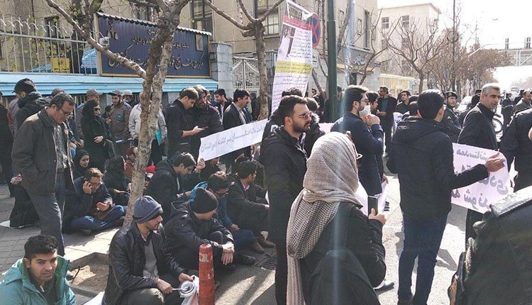 اعتراضات گسترده اقشار مختلف مردم در تهران، کرمانشاه، قم و آبادان