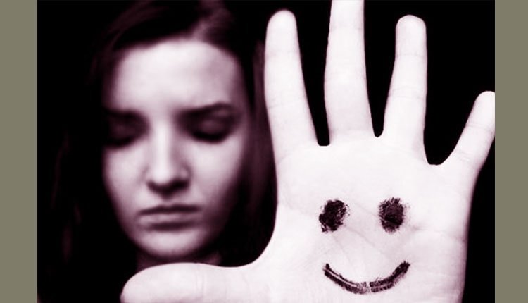 دختر ۱۱ ساله در مشهد قربانی کودک آزاری می شود