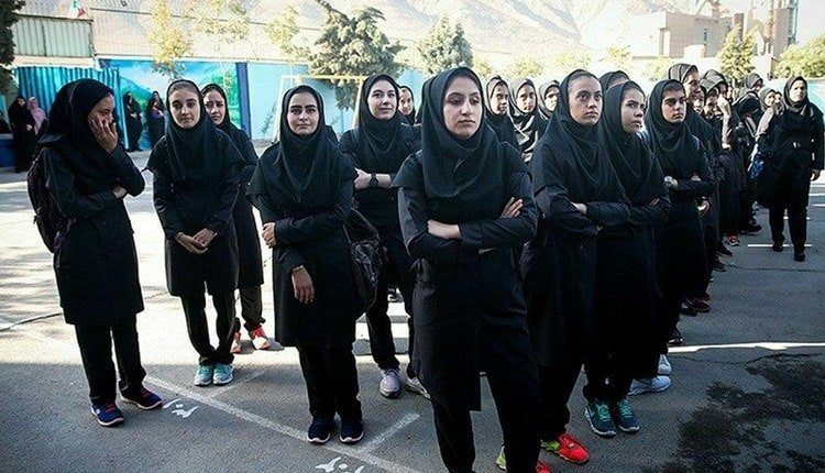 دختران دانش آموز کامیاران