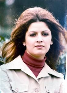 معصومه جوشقانی فارغ ‌التحصیل دانشکده پرستاری و یک نرس مجرب بود