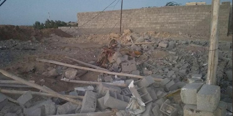 زنان محروم چابهار به تخریب سنگدلانه خانه هایشان اعتراض می کنند