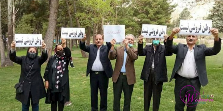 در سومین روز اعتراض به قرارداد ضدایرانی، زنان مورد ضرب و شتم قرار می گیرند